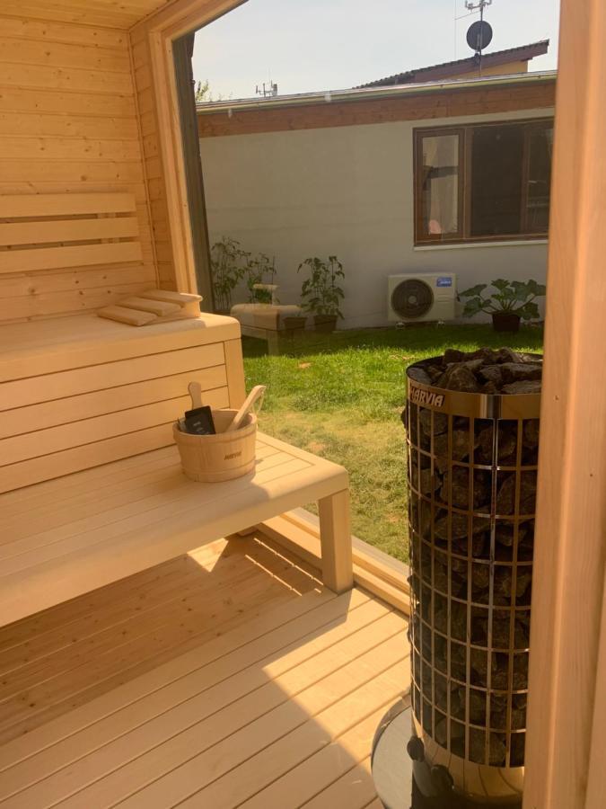 Apartman S Wellness Sluzbami Cercany Exterior photo