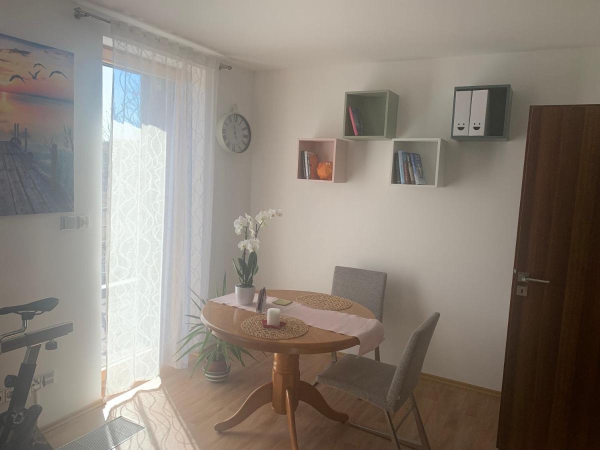 Apartman S Wellness Sluzbami Cercany Exterior photo