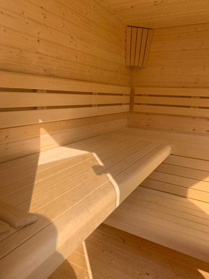 Apartman S Wellness Sluzbami Cercany Exterior photo